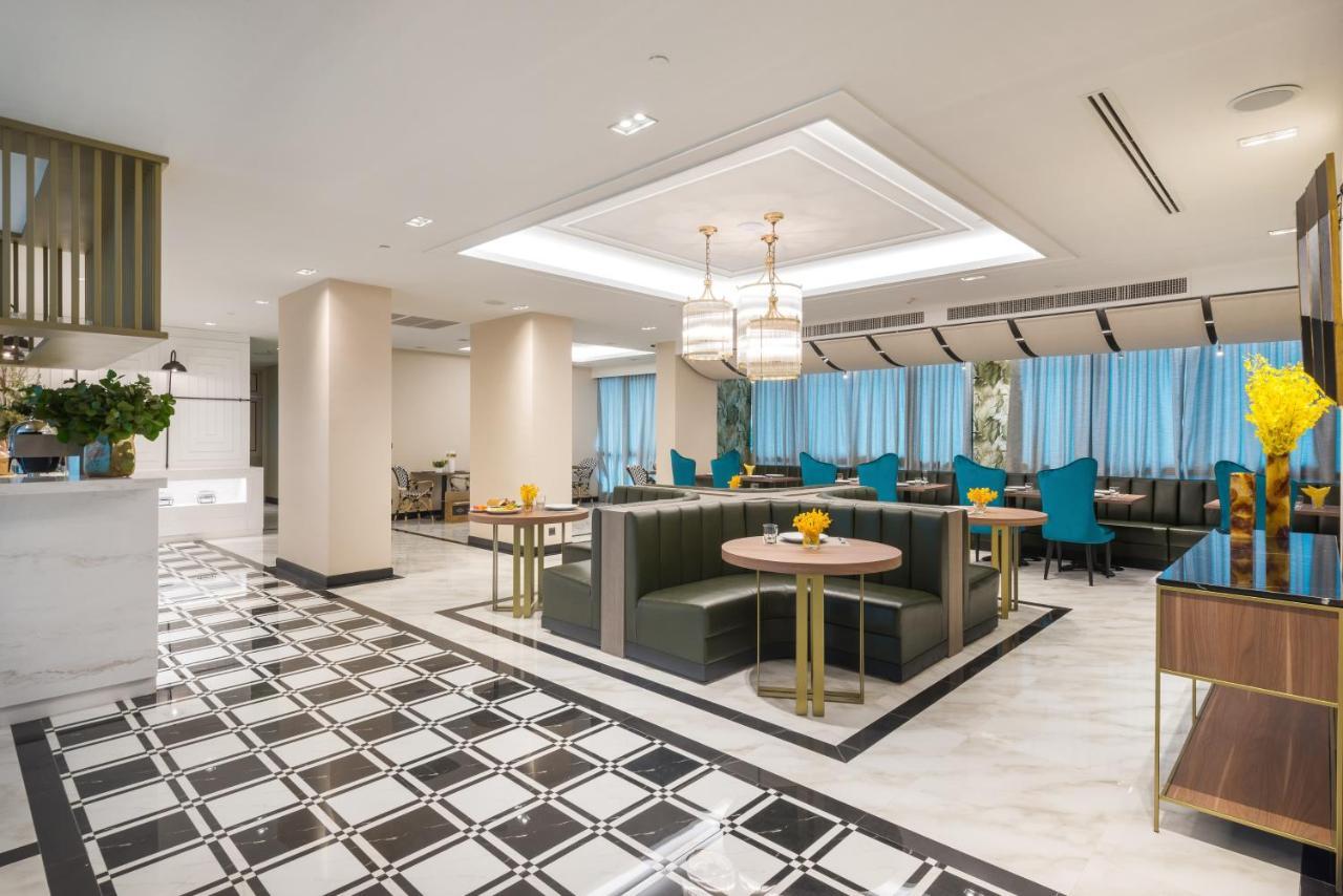 Maven Stylish Hotel Bangkok Exteriör bild